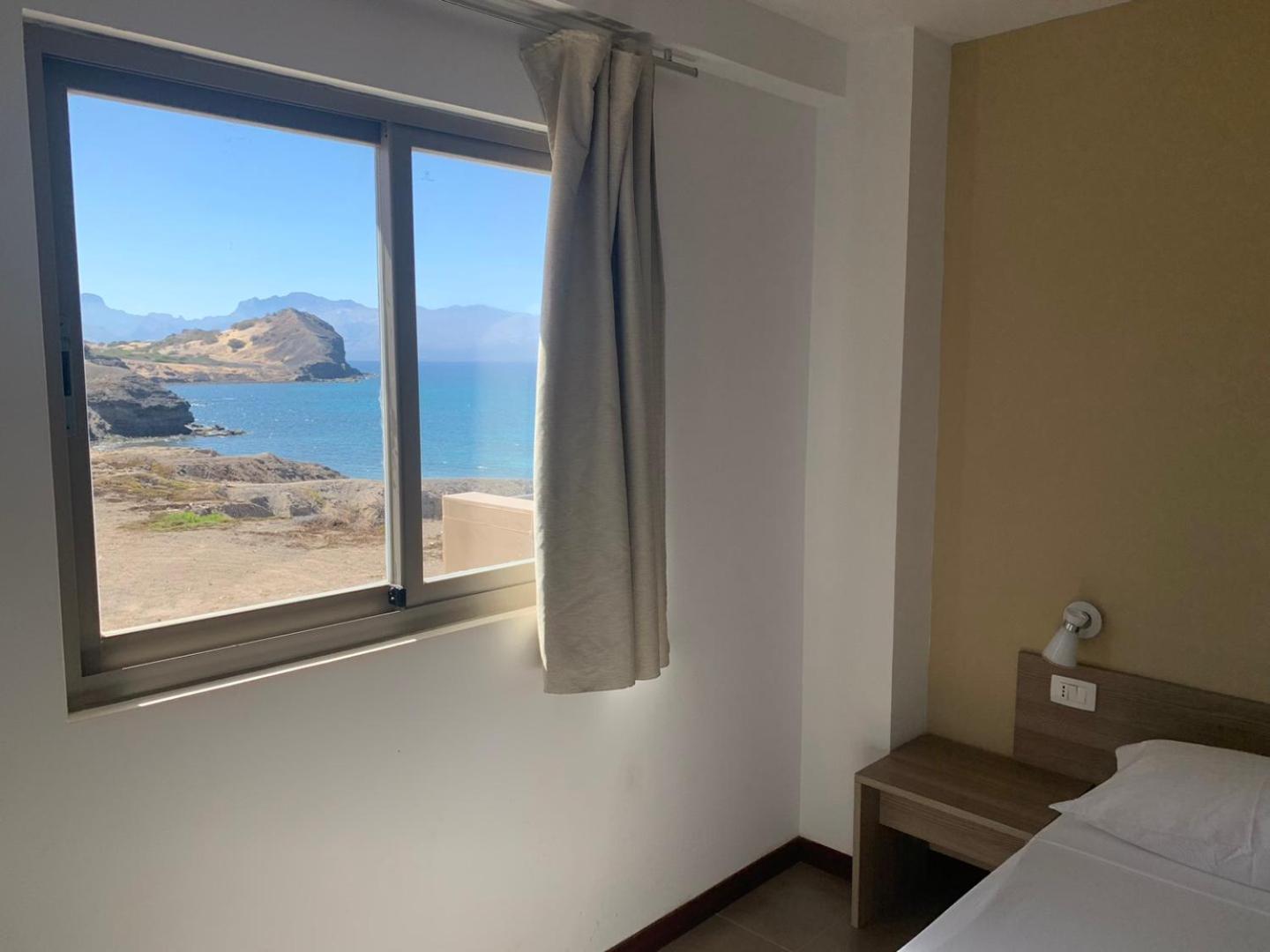 Lazareto Oceanview Apartment Mindelo Luaran gambar