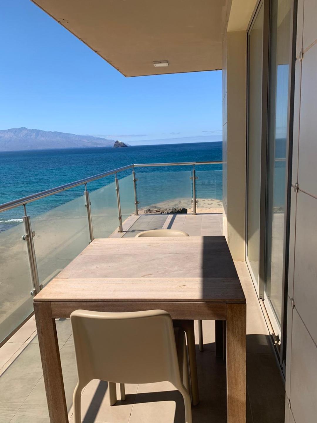 Lazareto Oceanview Apartment Mindelo Luaran gambar